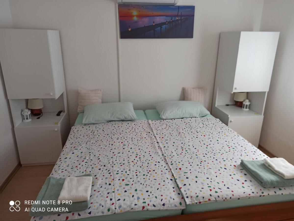 Sunce Apartman Bratkovice 1-8C Apartment ดราเช ภายนอก รูปภาพ