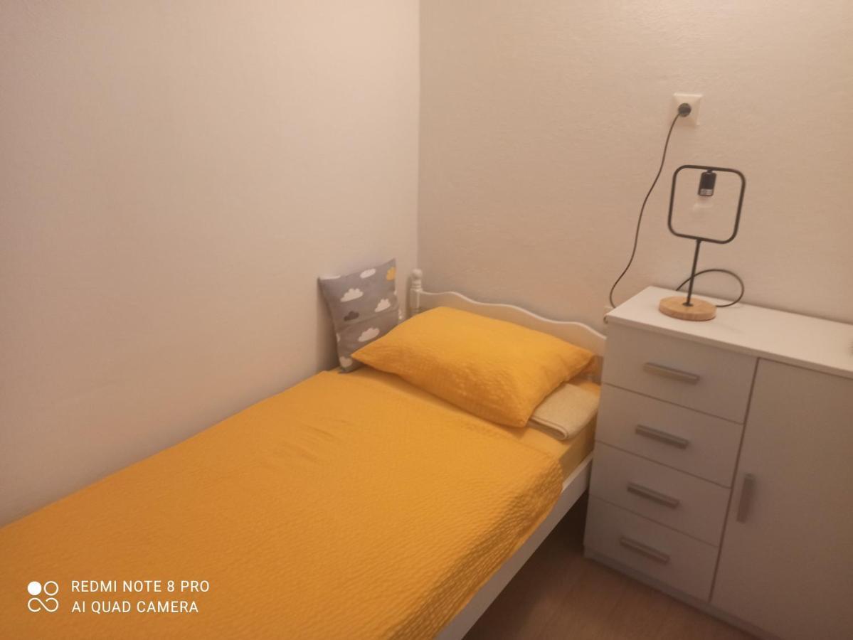 Sunce Apartman Bratkovice 1-8C Apartment ดราเช ภายนอก รูปภาพ